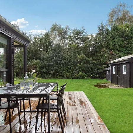 3 Bedroom Stunning In Grenå