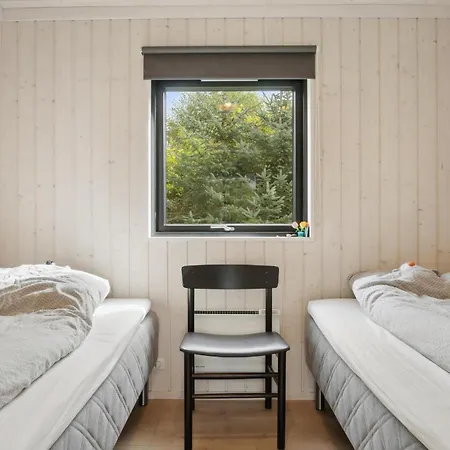 Holiday home 3 Bedroom Stunning In Grenaa *